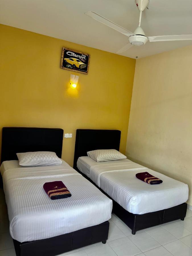 Dhania Cenang Beach Motel Pantai Cenang  Εξωτερικό φωτογραφία