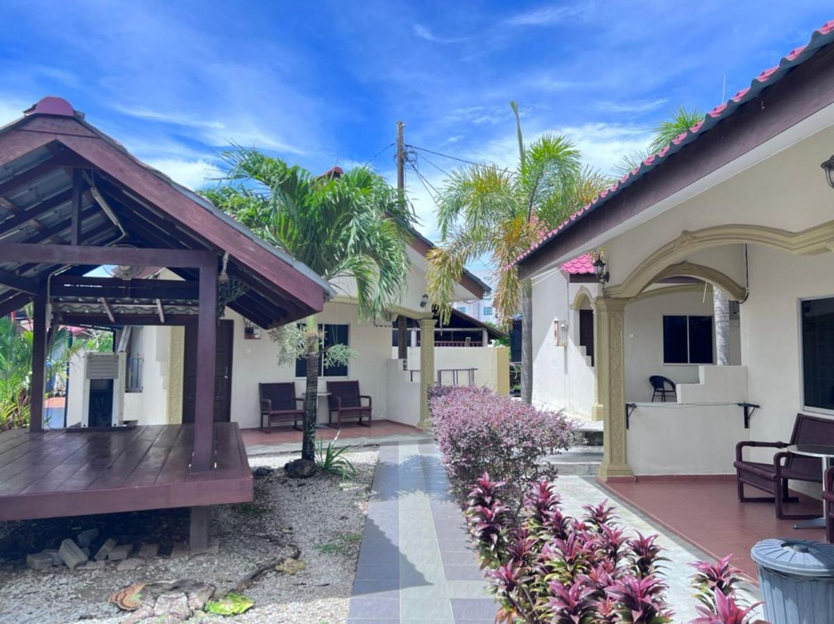 Dhania Cenang Beach Motel Pantai Cenang  Εξωτερικό φωτογραφία