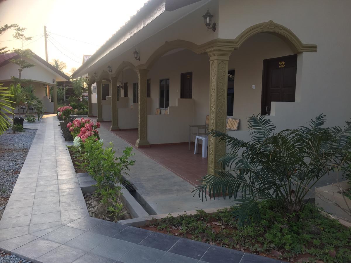 Dhania Cenang Beach Motel Pantai Cenang  Εξωτερικό φωτογραφία